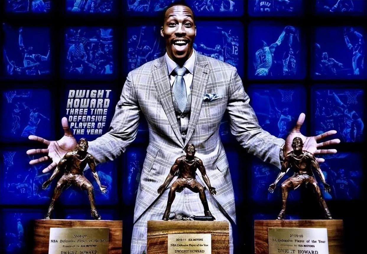 桑托斯主帅：计划内马尔能参加下轮巴甲，本轮他膝盖不适缺席（桑托斯主帅称内马尔膝盖不适缺席本轮，计划下轮出战巴甲）