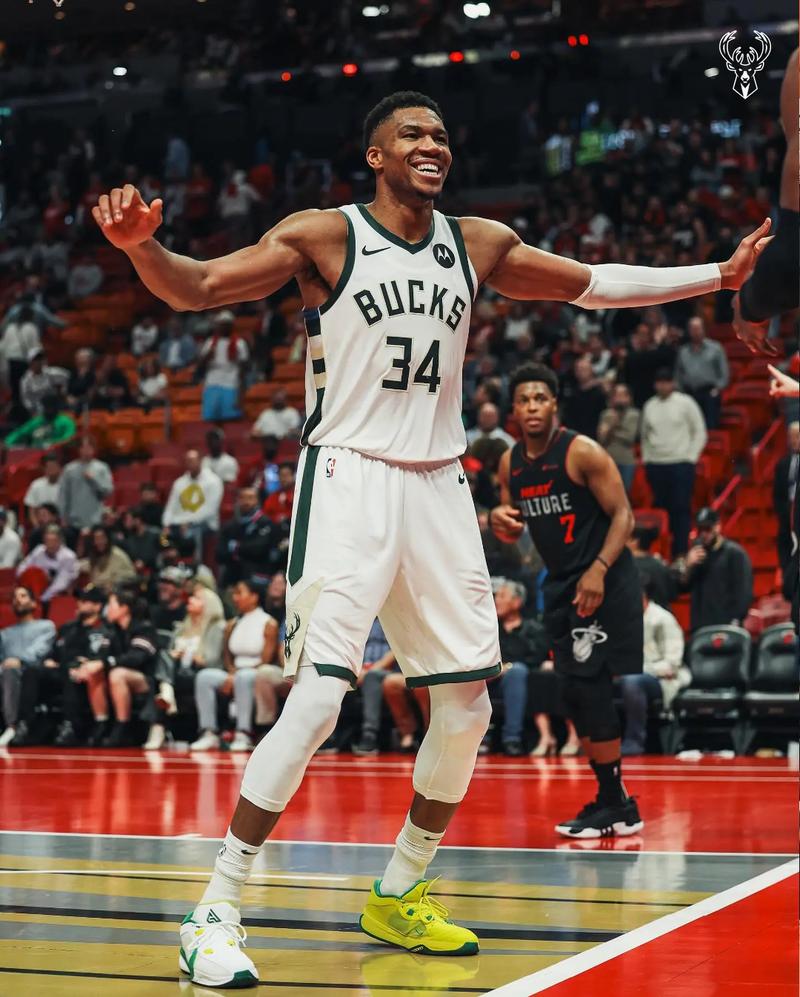 里程碑，萨比策完成多特生涯第100次出场（萨比策多特生涯百场达成）