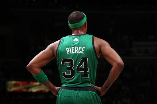 NBA：勇士击败森林狼 库里三分火力全开（库里三分手感爆棚 勇士击退森林狼）