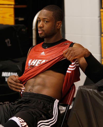 SGA本赛季第三次单场15+罚球，仅次于东契奇排在联盟第二（SGA本季第3次单场罚球15+，仅逊东契奇居联盟第2）